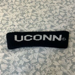 Vintage UConn knit ear warmer headband